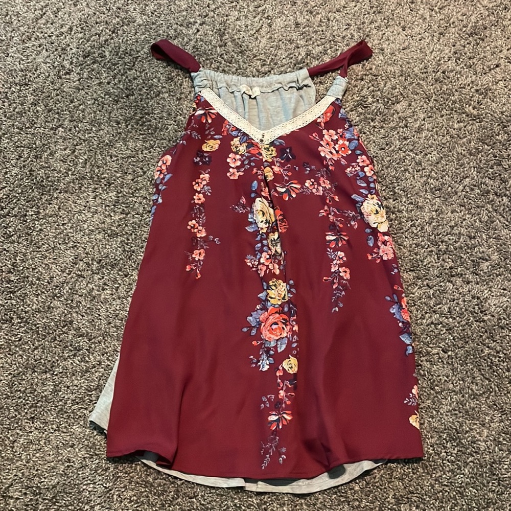 blouse - Picture 3 of 3